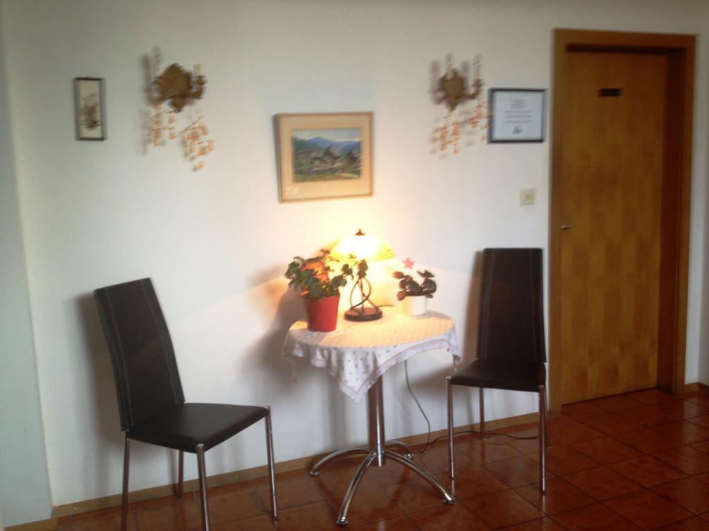 Pension & Appartement Fortin Бад Кляйнкирххайм Экстерьер фото